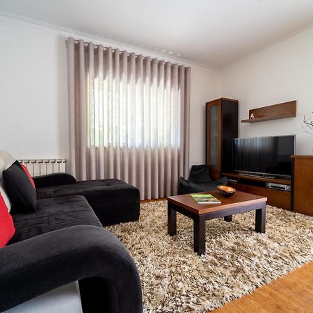 Gondomar Guimaraes - Moradia V3 Com Piscina Natural By House And People Dış mekan fotoğraf