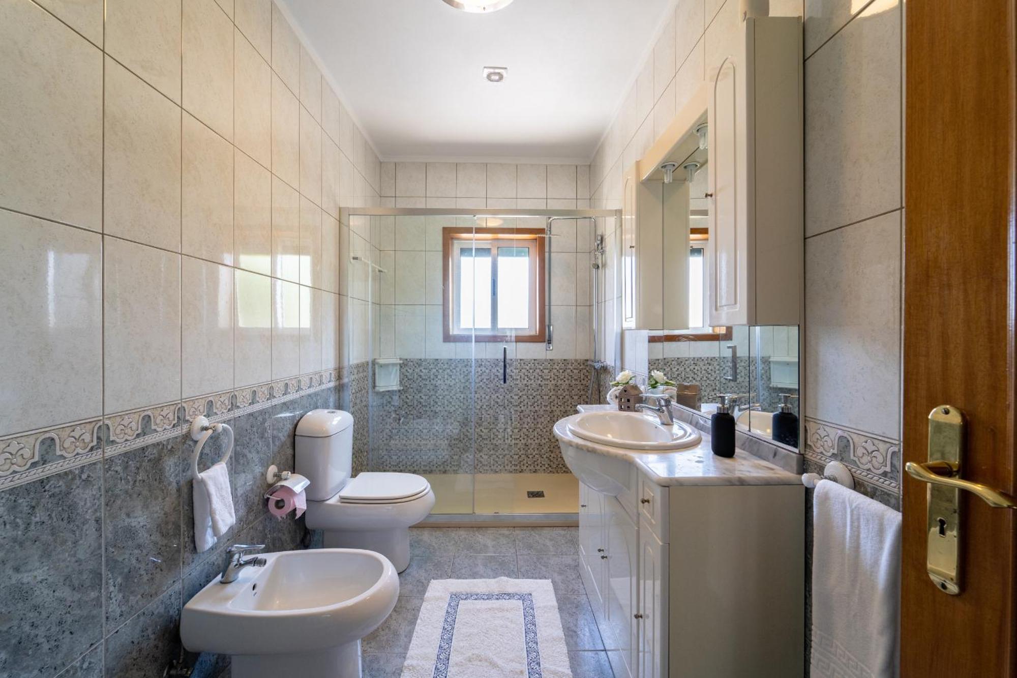 Gondomar Guimaraes - Moradia V3 Com Piscina Natural By House And People Dış mekan fotoğraf
